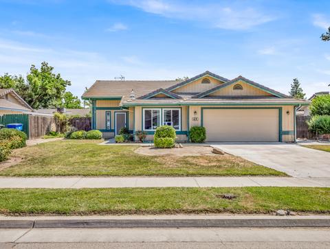 69 Cantebury Dr, Lemoore, CA 93245