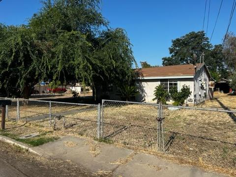 271 S Conner St, Porterville, CA 93257