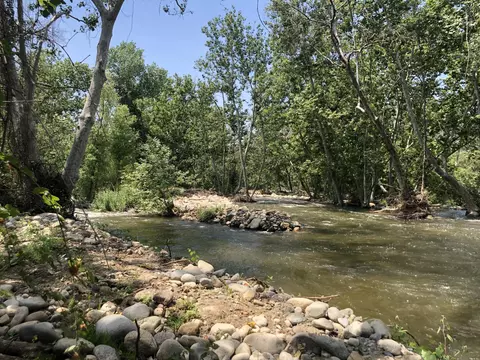 43813 S South Fork Dr, Three Rivers, CA 93271
