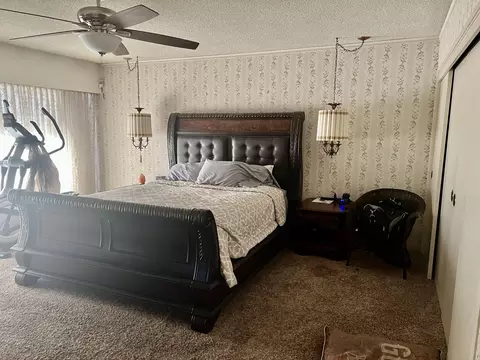 160 E Prosperity Ave, Tulare, CA 93274 photo 15