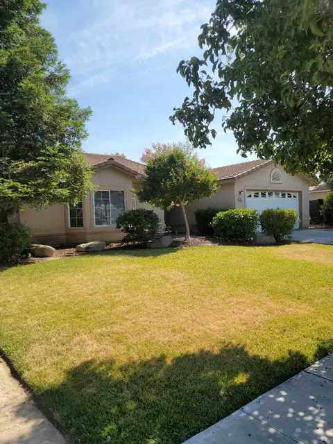 16005 W San Joaquin Ave, Kerman, CA 93630 photo 3