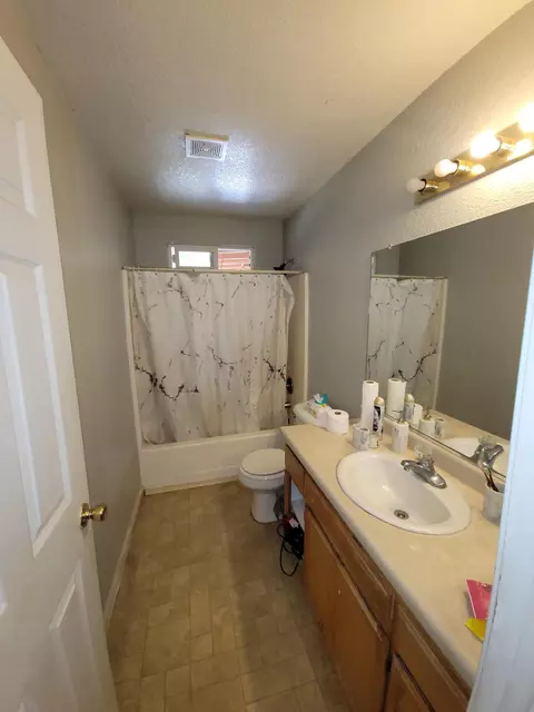 16005 W San Joaquin Ave, Kerman, CA 93630 photo 12