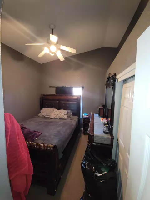 16005 W San Joaquin Ave, Kerman, CA 93630 photo 11