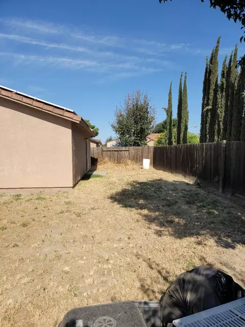 16005 W San Joaquin Ave, Kerman, CA 93630 photo 18