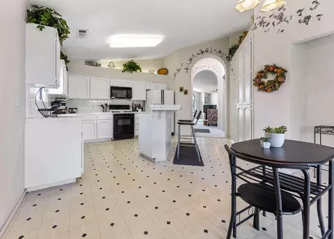 1201 Bentley Dr, Corcoran, CA 93212 photo 16