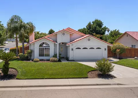 1201 Bentley Dr, Corcoran, CA 93212