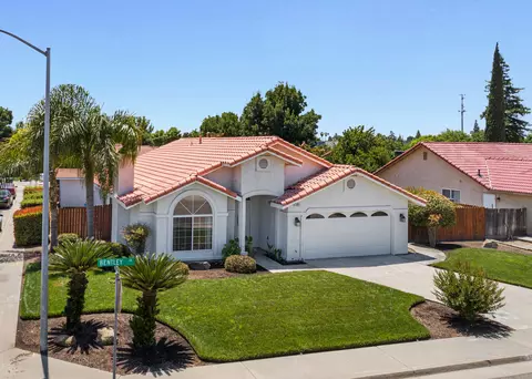 1201 Bentley Dr, Corcoran, CA 93212 photo 2