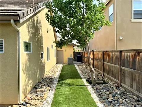 3279 Poe Ave, Clovis, CA 93619 photo 20