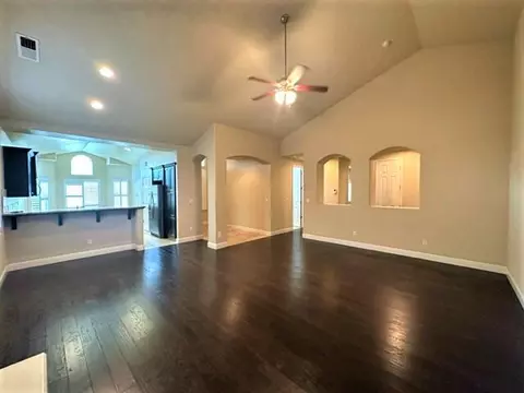 3279 Poe Ave, Clovis, CA 93619 photo 10