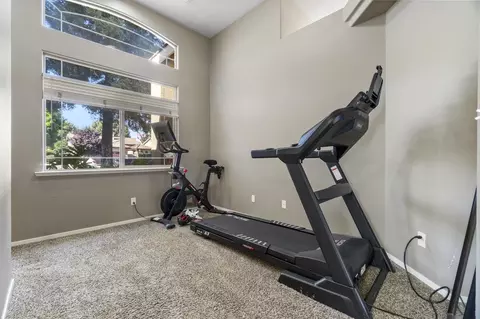 1505 E La Vida Ct, Visalia, CA 93292 photo 17