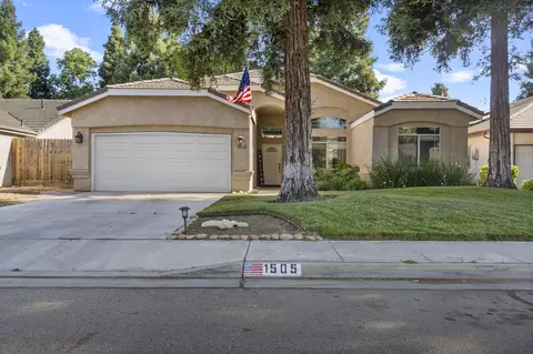 1505 E La Vida Ct, Visalia, CA 93292 photo 2