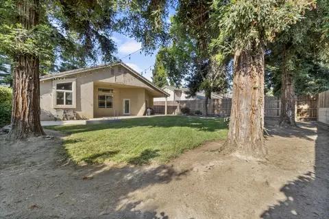 1505 E La Vida Ct, Visalia, CA 93292 photo 36