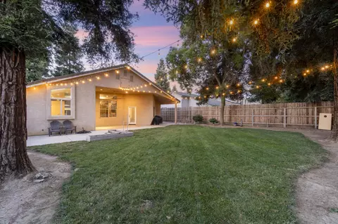 1505 E La Vida Ct, Visalia, CA 93292 photo 35