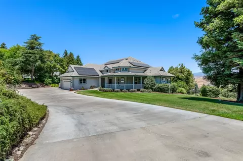 543 High Sierra Dr, Exeter, CA 93221 photo 4