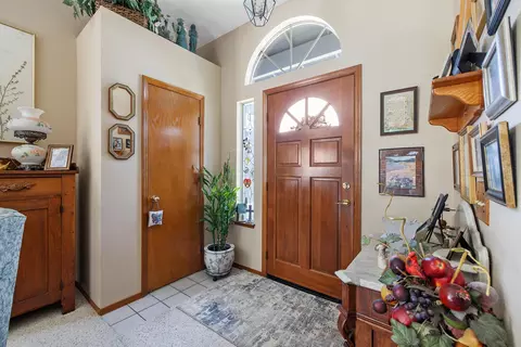 1840 E Sequoia Ave, Visalia, CA 93292 photo 6
