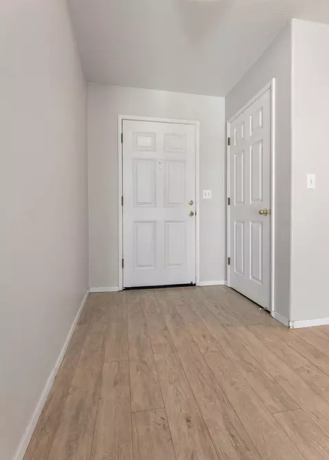 1822 E Copper Ave, Visalia, CA 93292 photo 7
