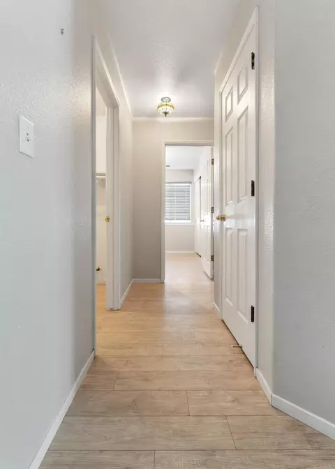 1822 E Copper Ave, Visalia, CA 93292 photo 17