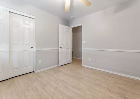 1822 E Copper Ave, Visalia, CA 93292 photo 21