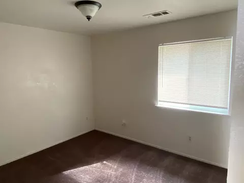 1443 E Douglas Ave, Visalia, CA 93292 photo 10