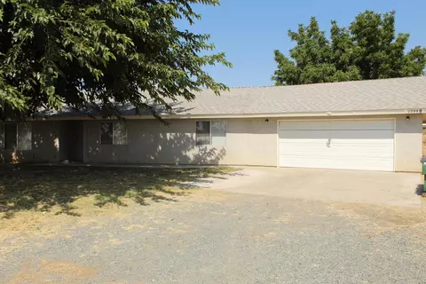 1599 S Plano St # b, Porterville, CA 93257