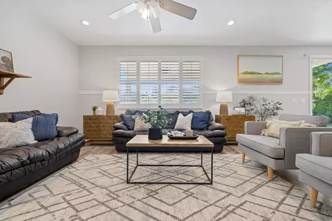 3901 N Carson St, Visalia, CA 93291 photo 25