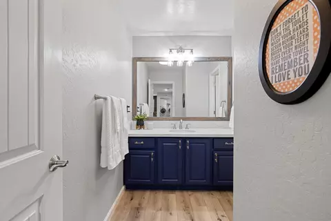 3901 N Carson St, Visalia, CA 93291 photo 54