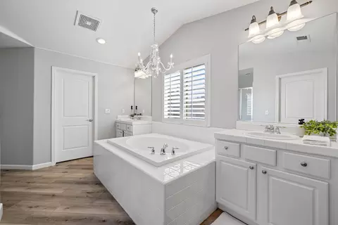 3901 N Carson St, Visalia, CA 93291 photo 49