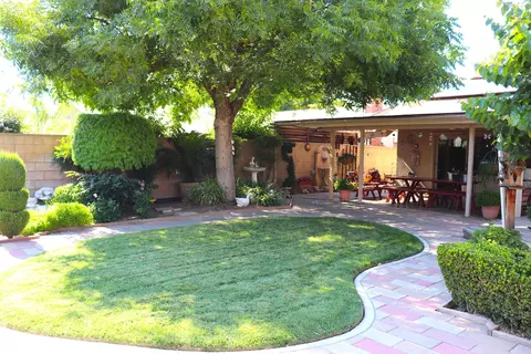 668 E Davis Dr, Dinuba, CA 93618 photo 70