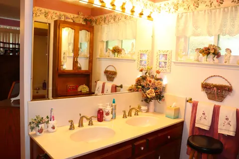 668 E Davis Dr, Dinuba, CA 93618 photo 44