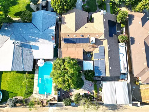 668 E Davis Dr, Dinuba, CA 93618 photo 85