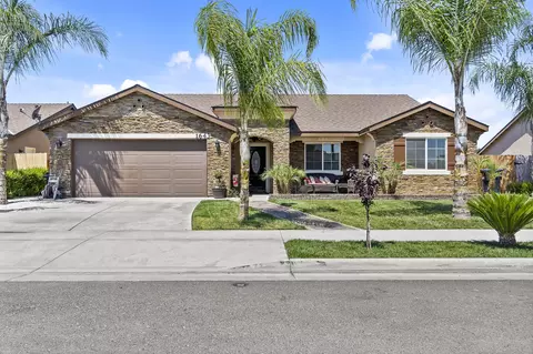 1643 N Irma St, Visalia, CA 93292