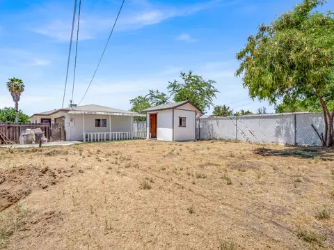 1710 4th St, Sanger, CA 93657 photo 23