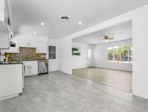 1710 4th St, Sanger, CA 93657 photo 10