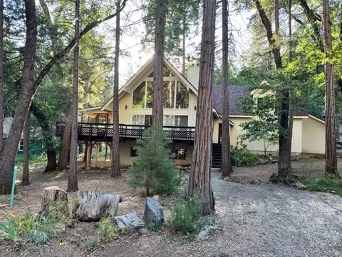 585 Linder Dr, Springville, CA 93265