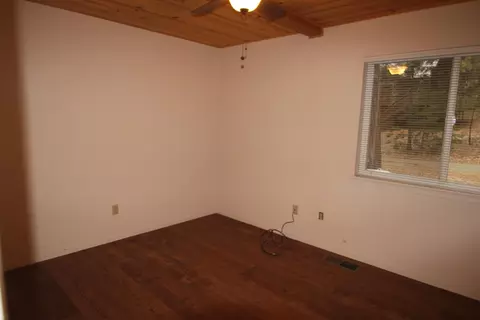 585 Linder Dr, Springville, CA 93265 photo 12