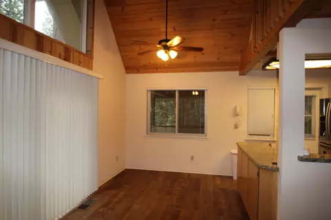 585 Linder Dr, Springville, CA 93265 photo 10