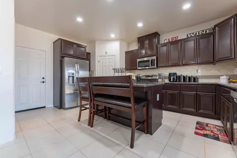 3944 E Seeger Ave, Visalia, CA 93292 photo 10