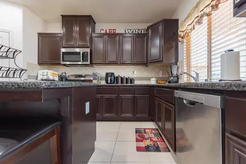 3944 E Seeger Ave, Visalia, CA 93292 photo 12