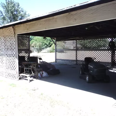 1411 E Walnut Ave, Visalia, CA 93292 photo 17