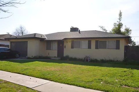 5054 E Oslin Ave, Fresno, CA 93727