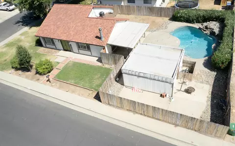 517 Albert Ave, Exeter, CA 93221 photo 4