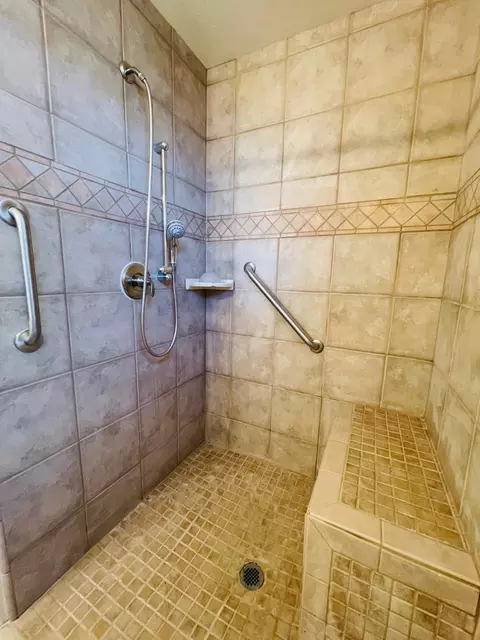 1708 E Cheryl Ln, Tulare, CA 93274 photo 35