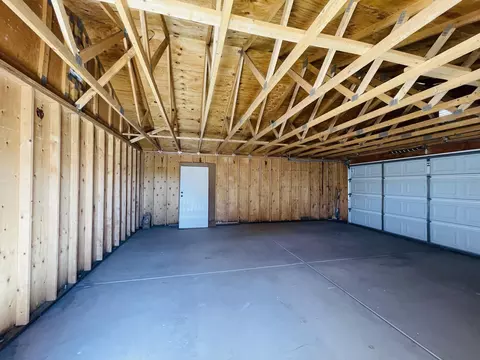 1708 E Cheryl Ln, Tulare, CA 93274 photo 24