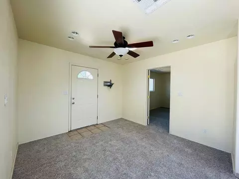 1708 E Cheryl Ln, Tulare, CA 93274 photo 30