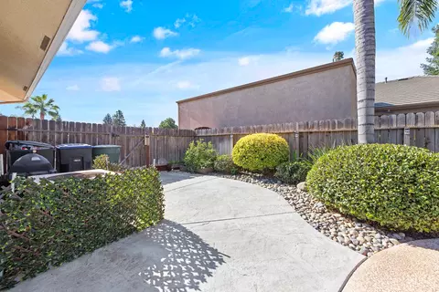 1441 E Laura Ct, Visalia, CA 93292 photo 58