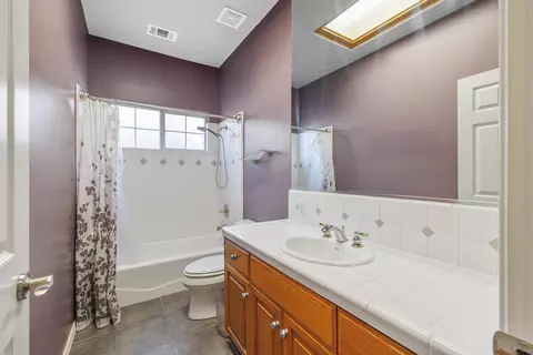 1441 E Laura Ct, Visalia, CA 93292 photo 39
