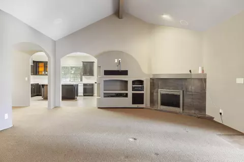 1441 E Laura Ct, Visalia, CA 93292 photo 16