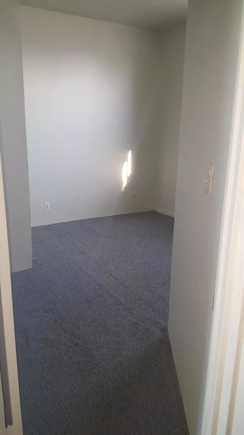 216 Compton Ave, Pixley, CA 93256 photo 12