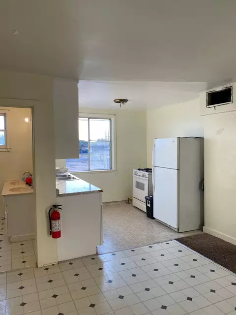 216 Compton Ave, Pixley, CA 93256 photo 19