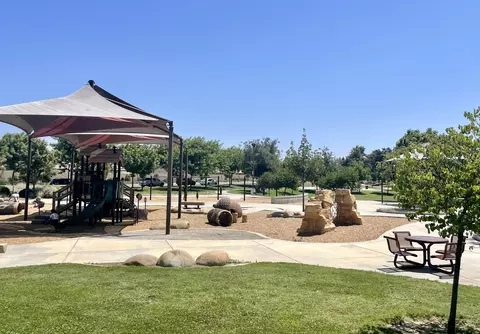 4300 E Feemster Ave, Visalia, CA 93292 photo 34